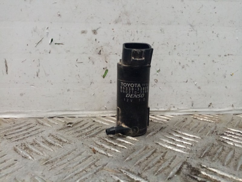 Recambio de bomba limpia para toyota rav 4 (a2) referencia OEM IAM 8533033020  