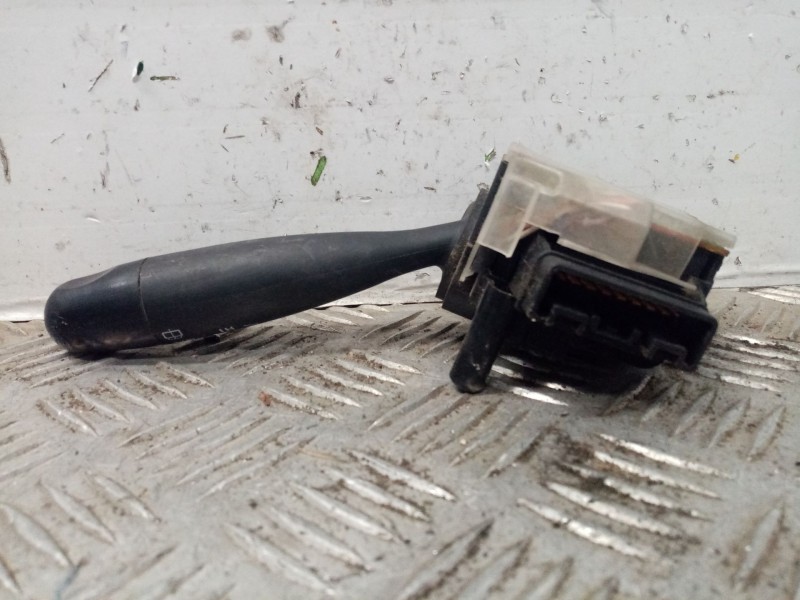 Recambio de mando limpia para toyota rav 4 (a2) referencia OEM IAM 173647  