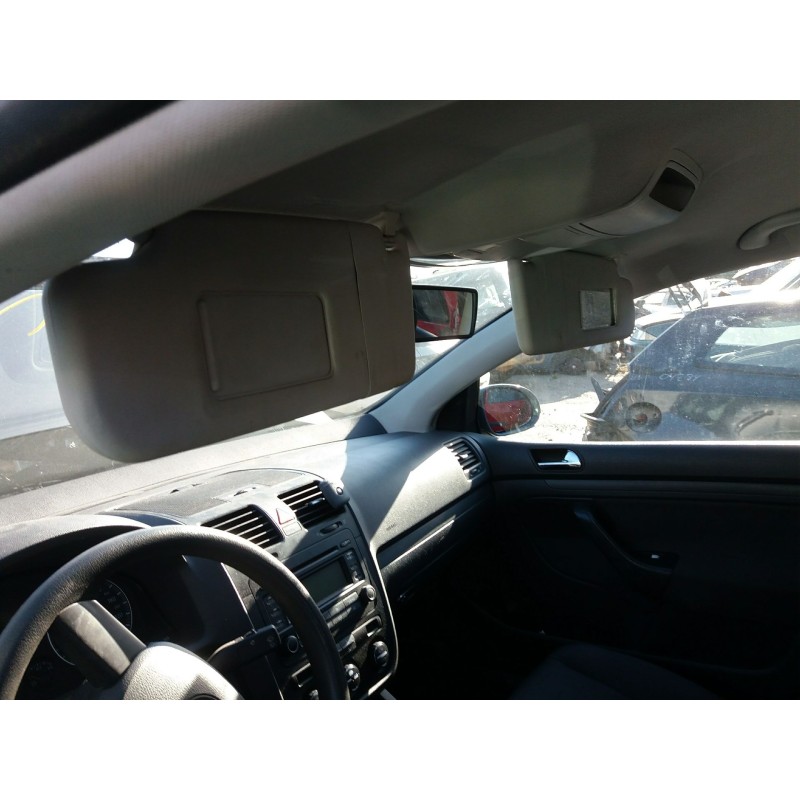 volkswagen golf v berlina (1k1) del año 2003