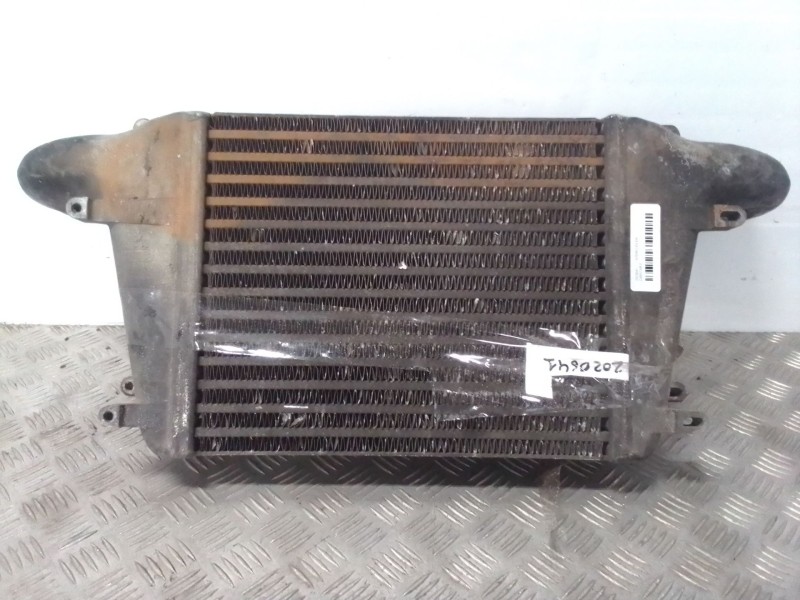 Recambio de intercooler para nissan cabstar e bd30 referencia OEM IAM 130030051F  