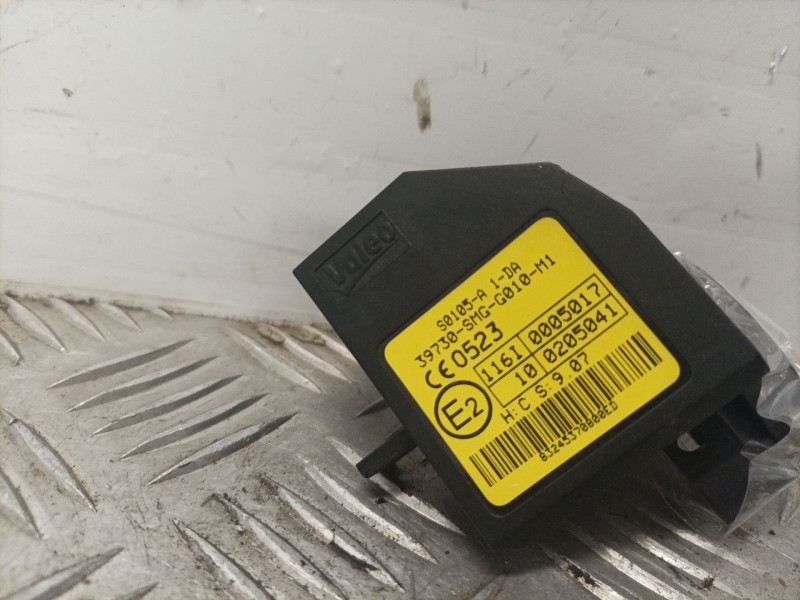 Recambio de centralita inmovilizador para honda civic berlina (fn) 2.2 ctdi referencia OEM IAM 39730SMG  