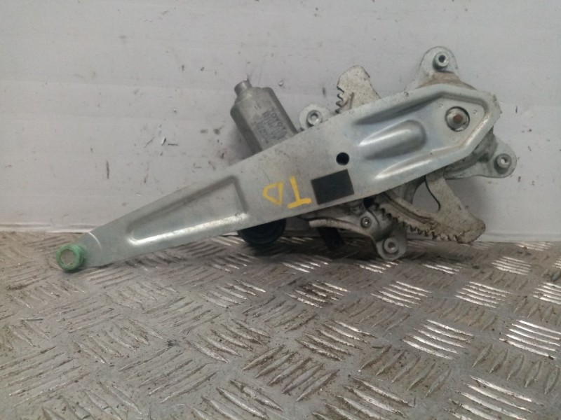 Recambio de elevalunas trasero derecho para toyota rav 4 (a2) referencia OEM IAM 0  