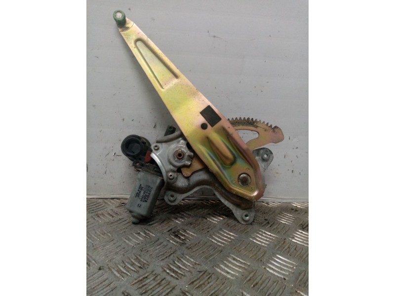 Recambio de elevalunas trasero izquierdo para toyota rav 4 (a2) referencia OEM IAM 0  