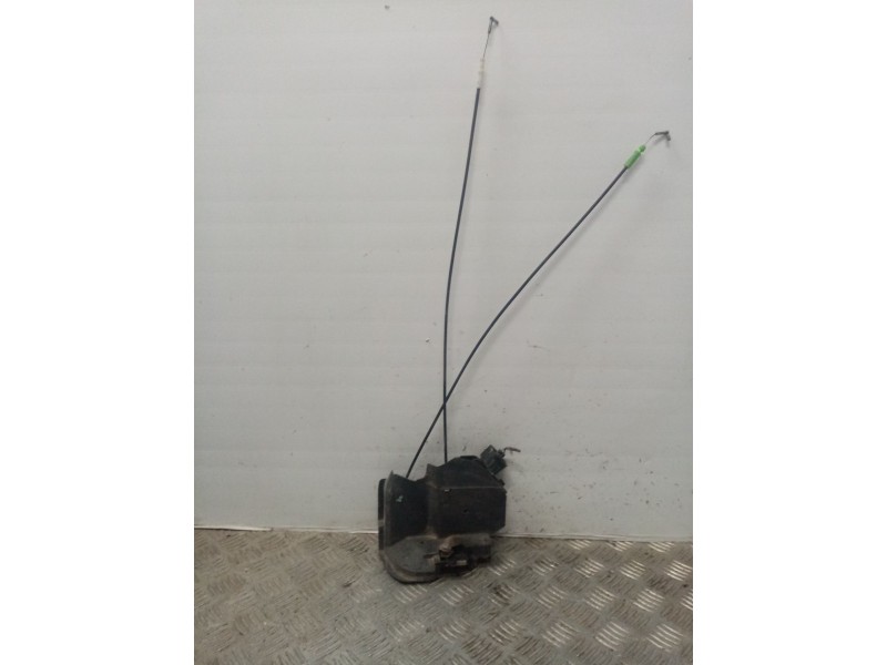 Recambio de cerradura puerta trasera derecha para toyota rav 4 (a2) referencia OEM IAM   