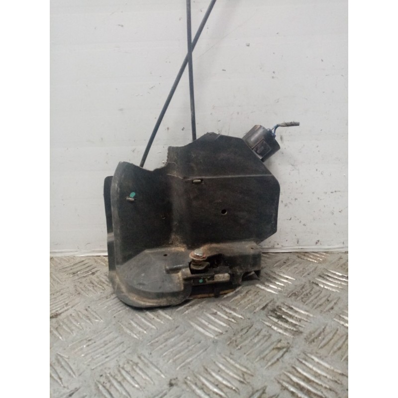 Recambio de cerradura puerta trasera derecha para toyota rav 4 (a2) referencia OEM IAM   