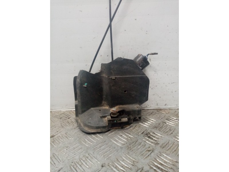 Recambio de cerradura puerta trasera derecha para toyota rav 4 (a2) referencia OEM IAM   