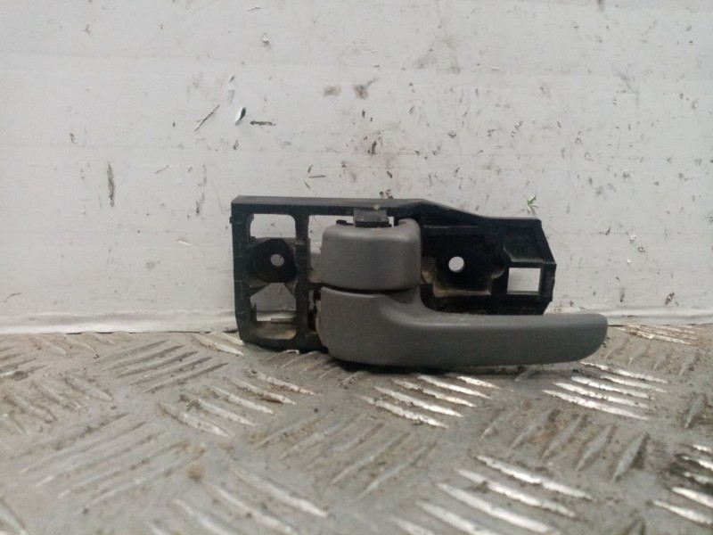 Recambio de maneta interior trasera izquierda para toyota rav 4 (a2) referencia OEM IAM 0  