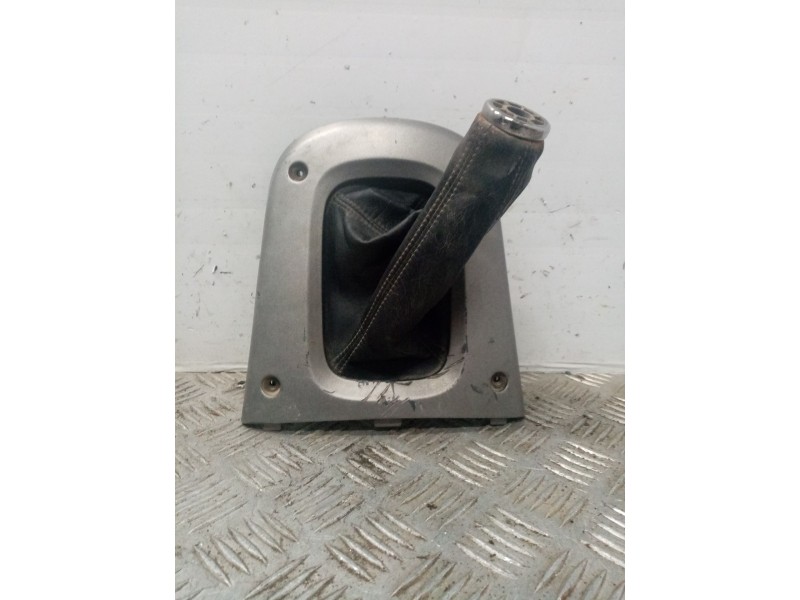 Recambio de guarnecidos palanca cambio para toyota rav 4 (a2) referencia OEM IAM 0  