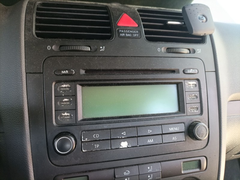 Recambio de sistema audio / radio cd para volkswagen golf v berlina (1k1) referencia OEM IAM   