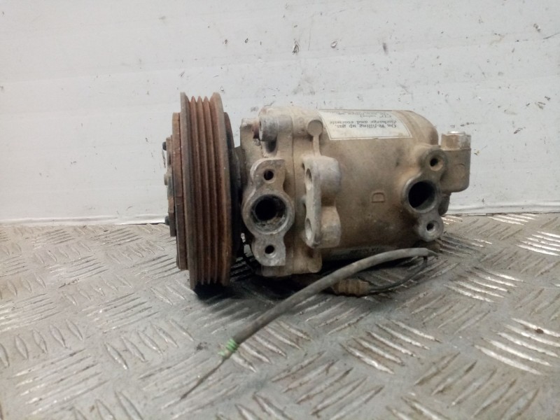 Recambio de compresor aire acondicionado para suzuki santana 300 2.0 hdi referencia OEM IAM W05E305538  