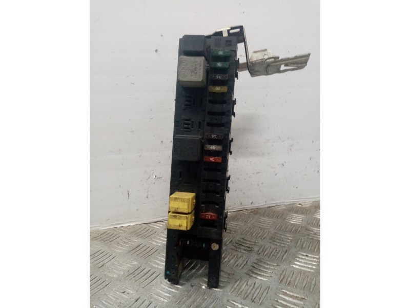 Recambio de caja reles / fusibles para mercedes clase c (w203) berlina 220 cdi (203.006) referencia OEM IAM 0035455101 5DK007974