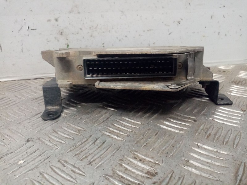 Recambio de centralita abs para jeep cherokee (xj) 4.0 190cv erh referencia OEM IAM 56027863  