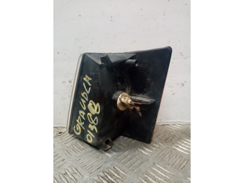 Recambio de piloto delantero derecho para jeep cherokee (xj) 4.0 190cv erh referencia OEM IAM 55155072  