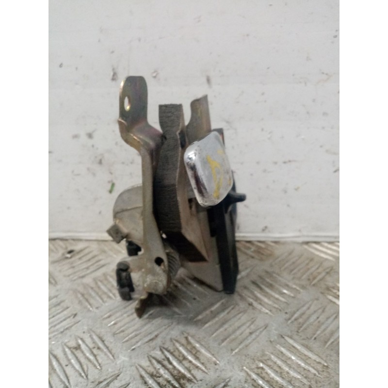 Recambio de maneta interior delantera izquierda para jeep cherokee (xj) 4.0 190cv erh referencia OEM IAM 55000871  