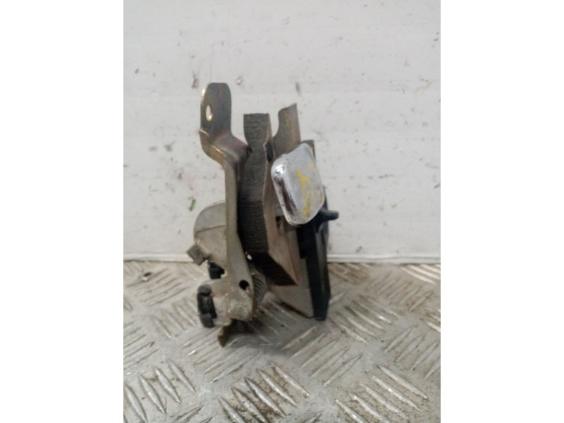 Recambio de maneta interior delantera izquierda para jeep cherokee (xj) 4.0 190cv erh referencia OEM IAM 55000871  