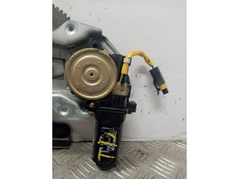 Recambio de elevalunas trasero derecho para jeep cherokee (xj) 4.0 190cv erh referencia OEM IAM 55154620  