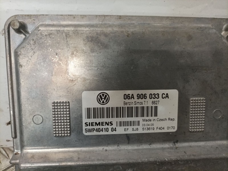 Recambio de centralita motor uce para volkswagen golf v berlina (1k1) referencia OEM IAM 06A906033CA  