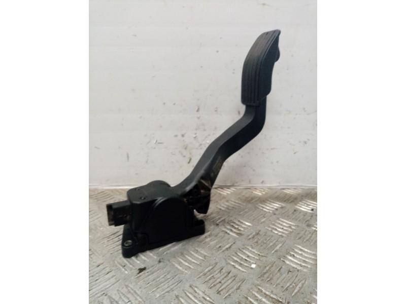 Recambio de potenciometro pedal para citroen c3 hdi 70 furio referencia OEM IAM 9680756880  