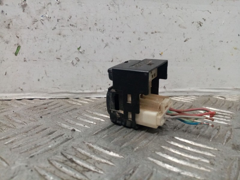 Recambio de mando retrovisor para toyota corolla verso (e12) referencia OEM IAM 183574  