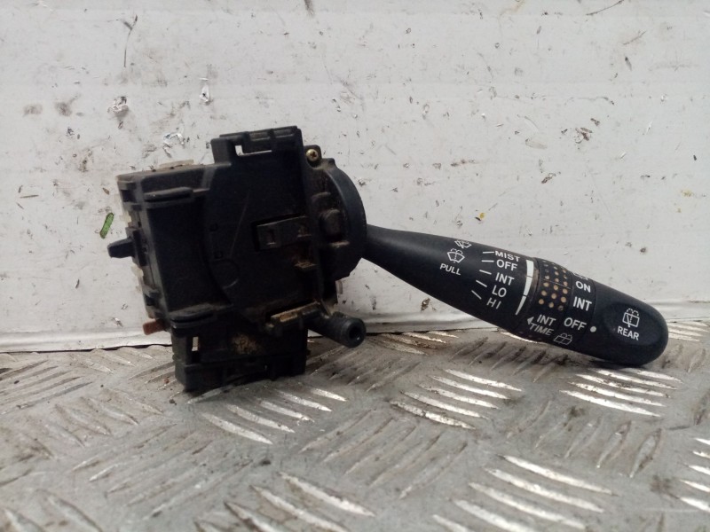 Recambio de mando limpia para toyota corolla verso (e12) referencia OEM IAM 173647  