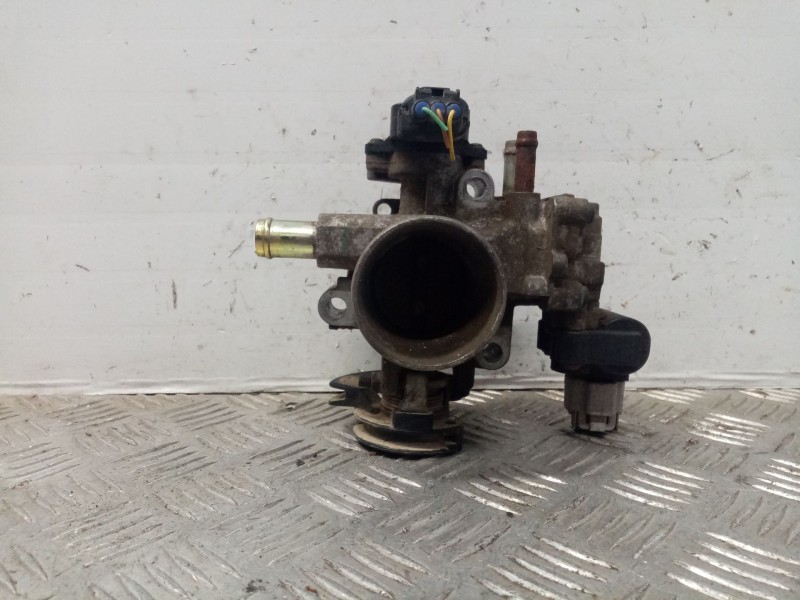 Recambio de caja mariposa para toyota corolla verso (e12) referencia OEM IAM 8945220130  