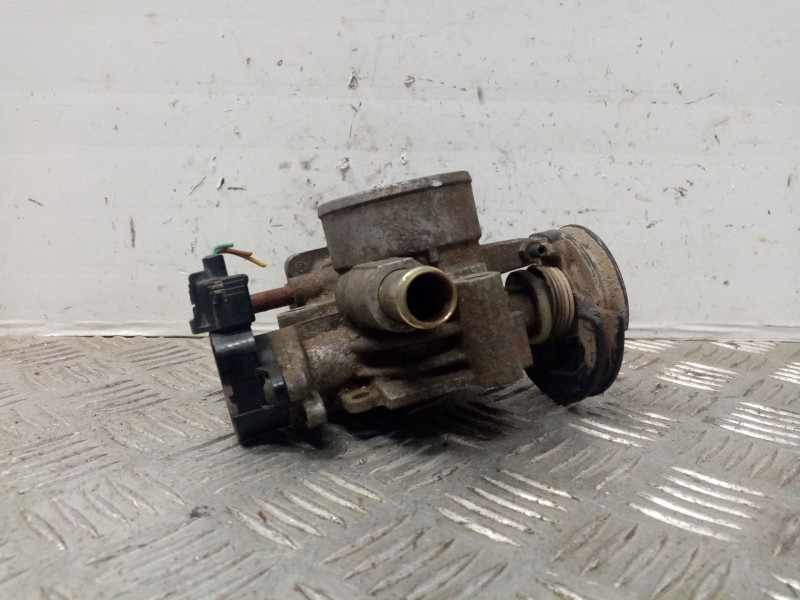 Recambio de caja mariposa para toyota corolla verso (e12) referencia OEM IAM 8945220130  