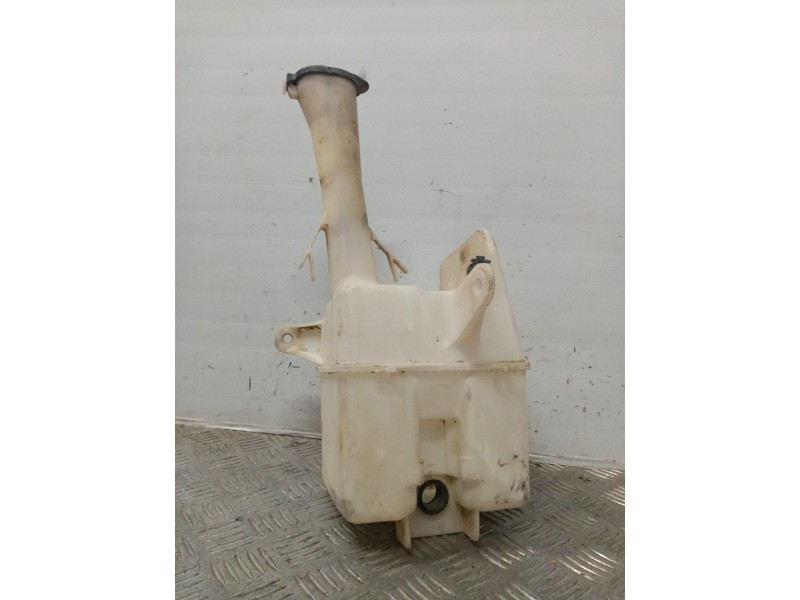 Recambio de deposito limpia para toyota corolla verso (e12) referencia OEM IAM 060851054  