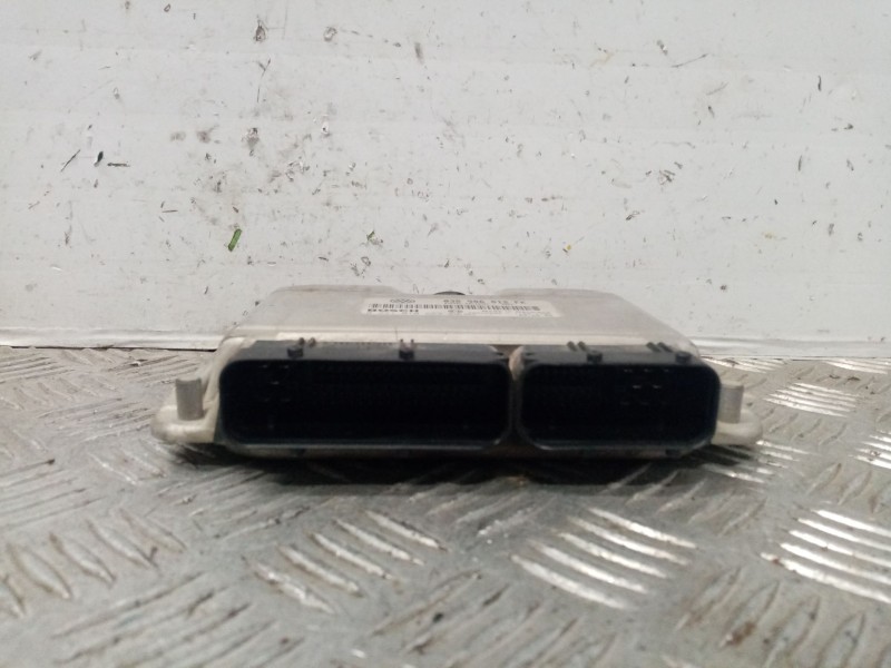 Recambio de centralita motor uce para seat toledo (1m2) referencia OEM IAM 038906012FK 0281010683 