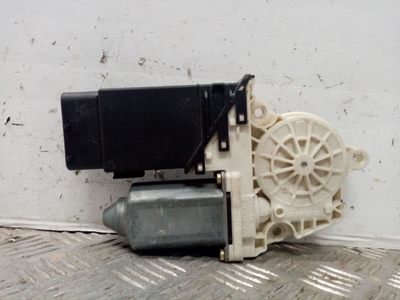 Recambio de motor elevalunas delantero derecho para seat toledo (1m2) referencia OEM IAM   