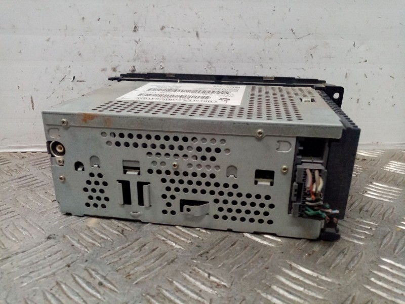 Recambio de sistema audio / radio cd para chrysler voyager (rg) 2.4 cat referencia OEM IAM P56038585A0  