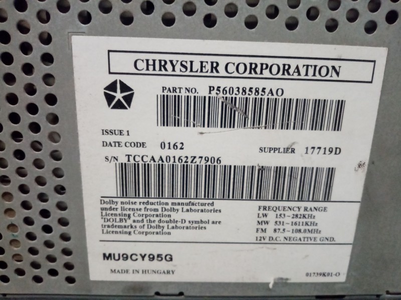 Recambio de sistema audio / radio cd para chrysler voyager (rg) 2.4 cat referencia OEM IAM P56038585A0  