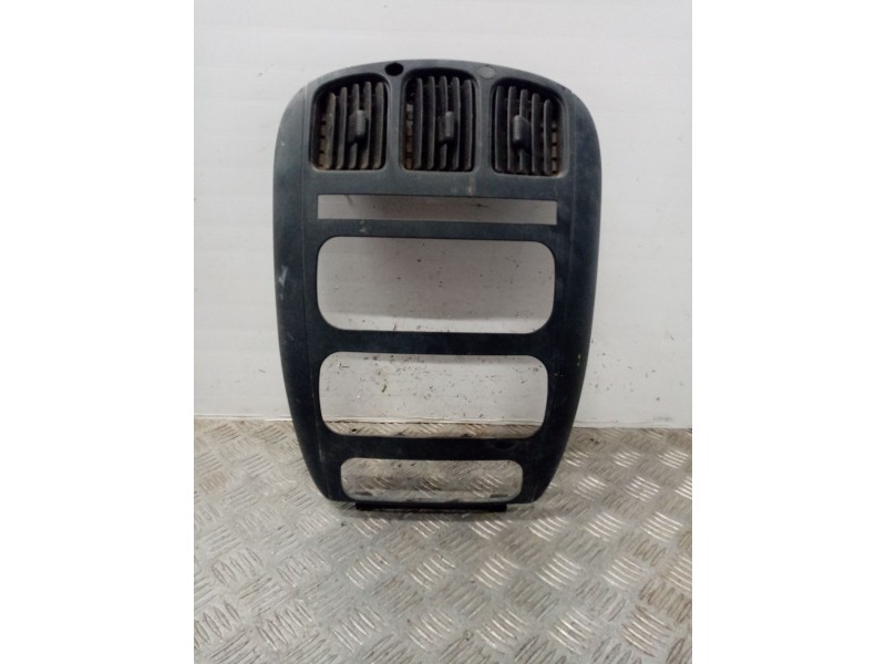 Recambio de salpicadero para chrysler voyager (rg) 2.4 cat referencia OEM IAM 05009180AA  