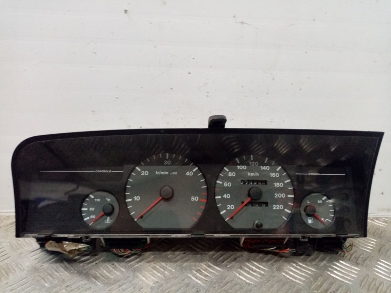Recambio de cuadro instrumentos para citroen xantia berlina 1.9 diesel referencia OEM IAM 9621797880  
