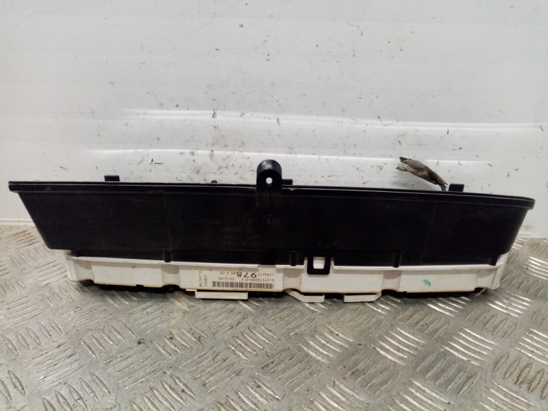 Recambio de cuadro instrumentos para citroen xantia berlina 1.9 diesel referencia OEM IAM 9621797880  