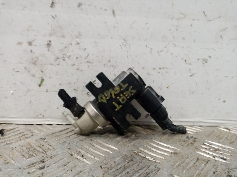 Recambio de valvula aire adicional para seat toledo (1m2) signo referencia OEM IAM 1J0906627A  