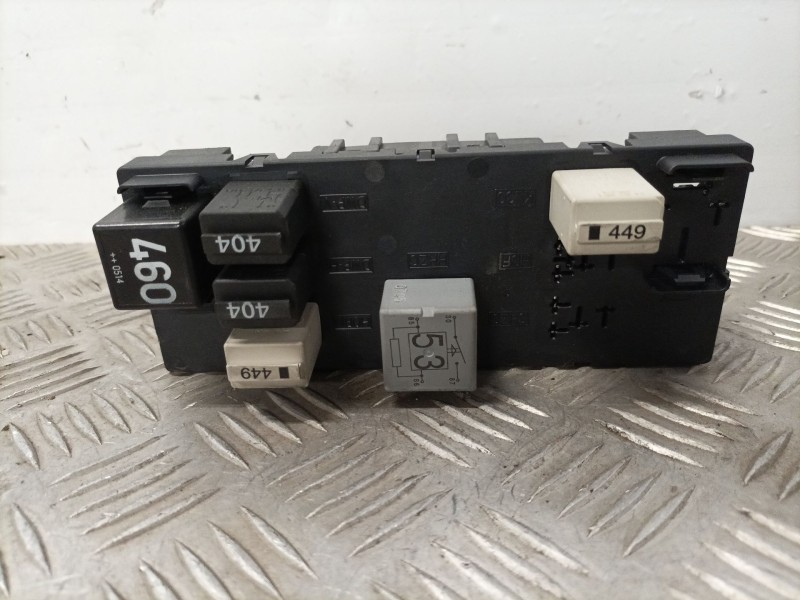 Recambio de caja reles / fusibles para volkswagen golf v berlina (1k1) referencia OEM IAM 1K0937049M  