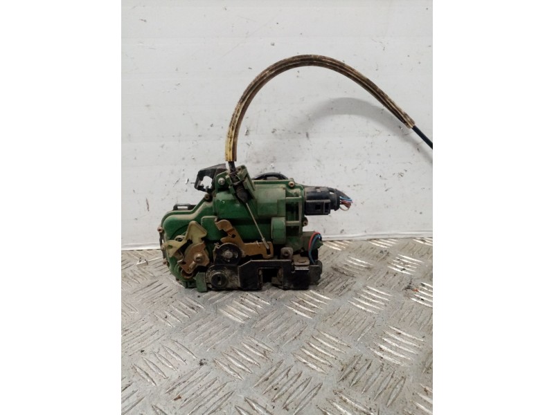 Recambio de cerradura puerta delantera derecha para seat toledo (1m2) signo referencia OEM IAM   