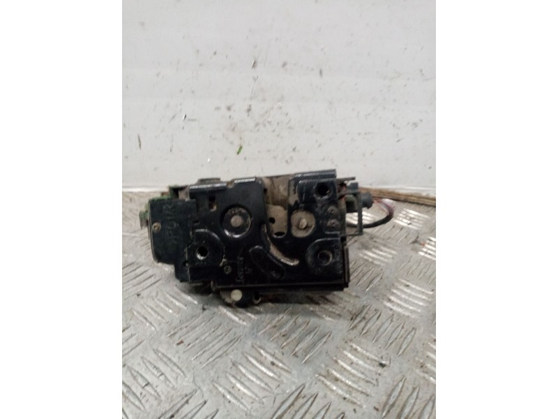 Recambio de cerradura puerta delantera derecha para seat toledo (1m2) signo referencia OEM IAM   