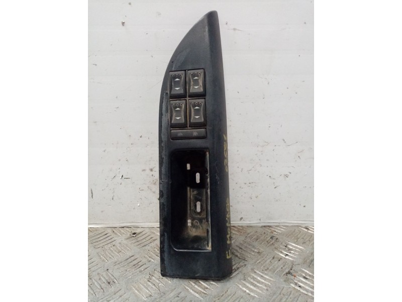 Recambio de mando elevalunas delantero izquierdo para ford mondeo berlina (ge) ghia referencia OEM IAM 1230391  