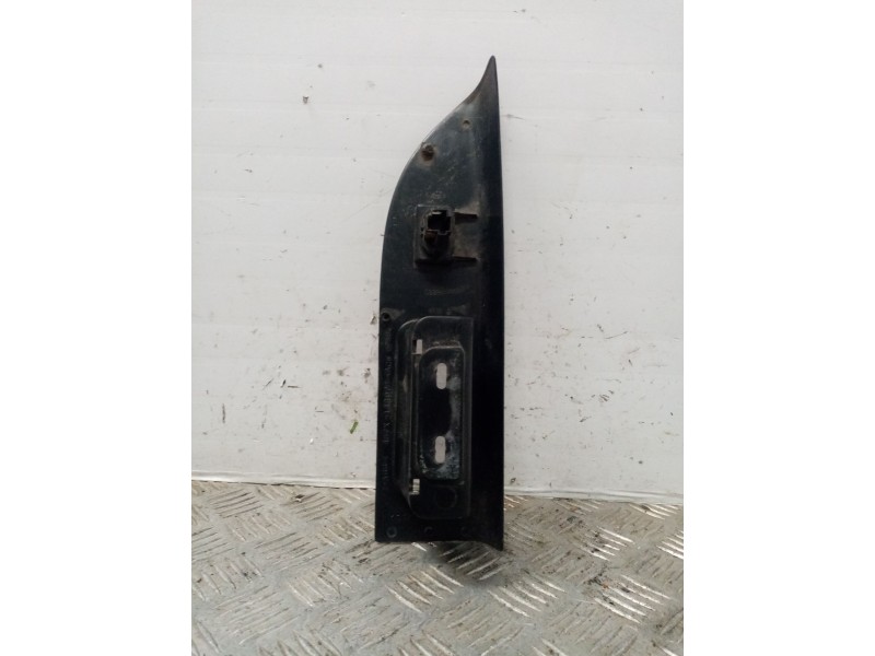 Recambio de mando elevalunas delantero derecho para ford mondeo berlina (ge) ghia referencia OEM IAM   