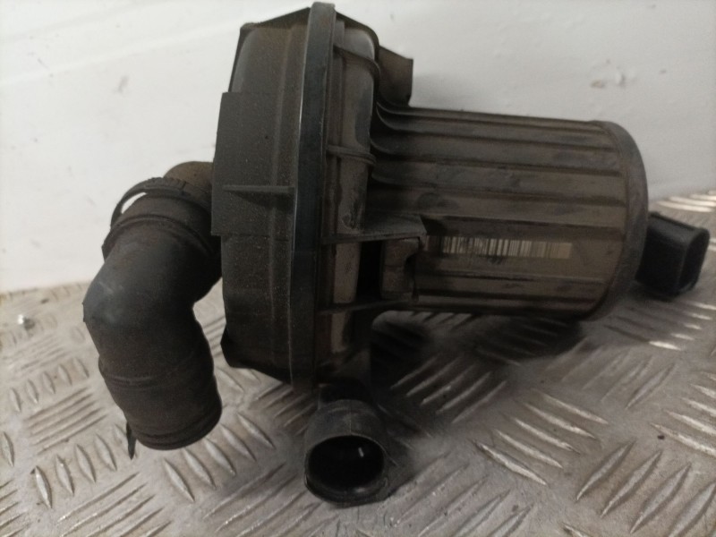 Recambio de valvula egr para volkswagen golf v berlina (1k1) referencia OEM IAM 06A959253B  