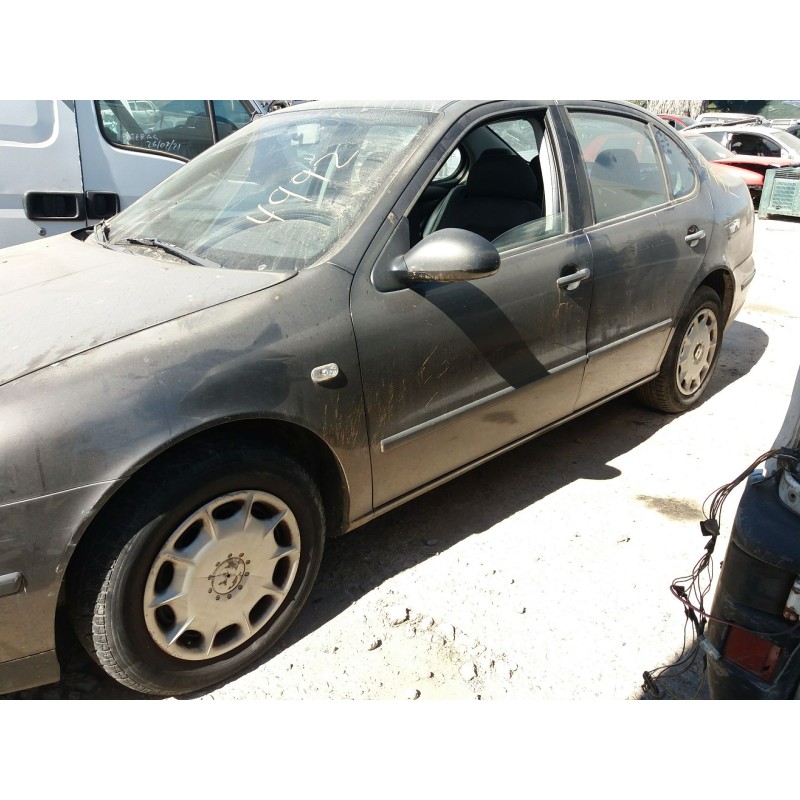 seat toledo (1m2) del año 1999