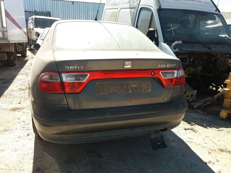 seat toledo (1m2) del año 1999