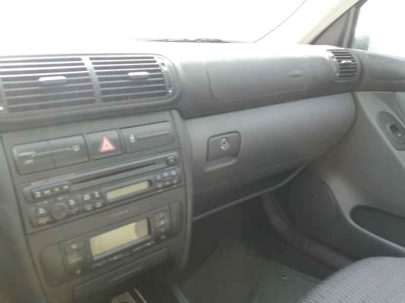 seat toledo (1m2) del año 1999