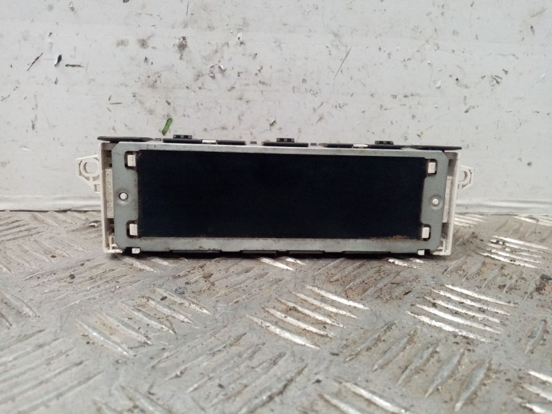 Recambio de pantalla multifuncion para peugeot partner kasten confort l1 referencia OEM IAM 9675859580  