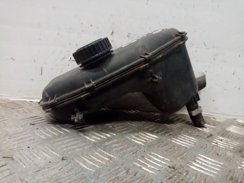 Recambio de deposito servo para peugeot partner kasten confort l1 referencia OEM IAM 9682883380  