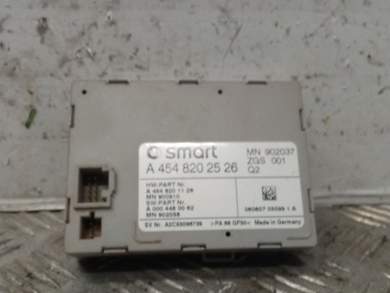 Recambio de modulo electronico para smart forfour cdi (50kw) referencia OEM IAM A4548202526  