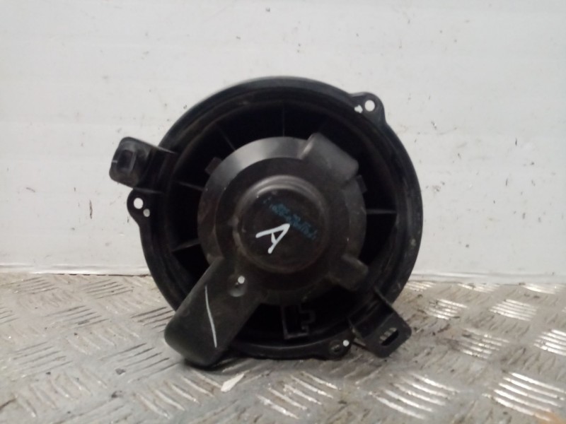 Recambio de ventilador calefaccion para smart forfour cdi (50kw) referencia OEM IAM 1736006902  
