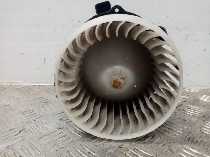 Recambio de ventilador calefaccion para smart forfour cdi (50kw) referencia OEM IAM 1736006902  