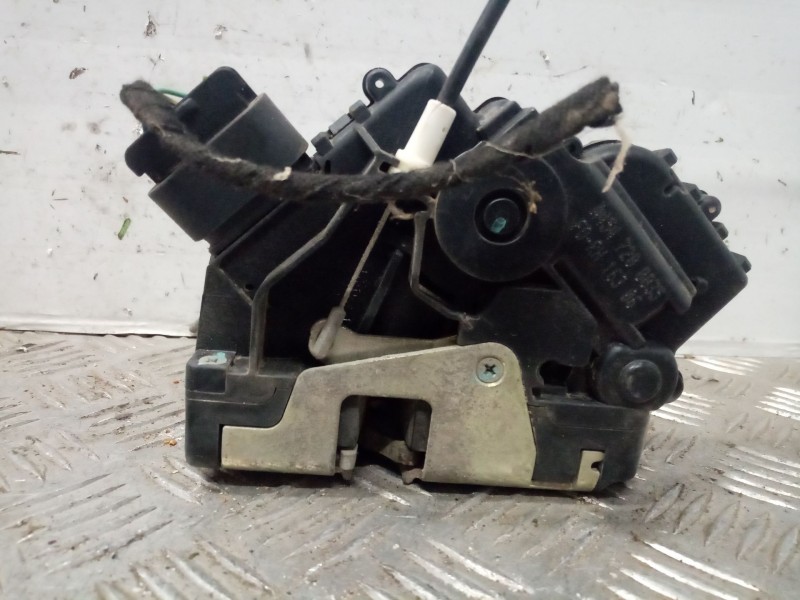 Recambio de cerradura puerta delantera derecha para smart forfour cdi (50kw) referencia OEM IAM A4547200035  